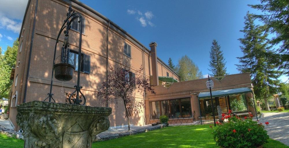 Lh Albergo Il Picchio Pescasseroli Dış mekan fotoğraf