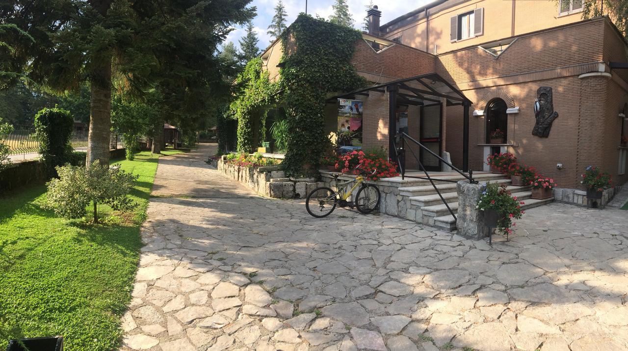 Lh Albergo Il Picchio Pescasseroli Dış mekan fotoğraf
